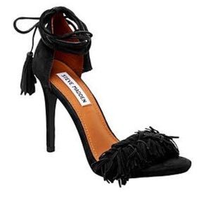 Steve Madden Sassey Fringe Sandals